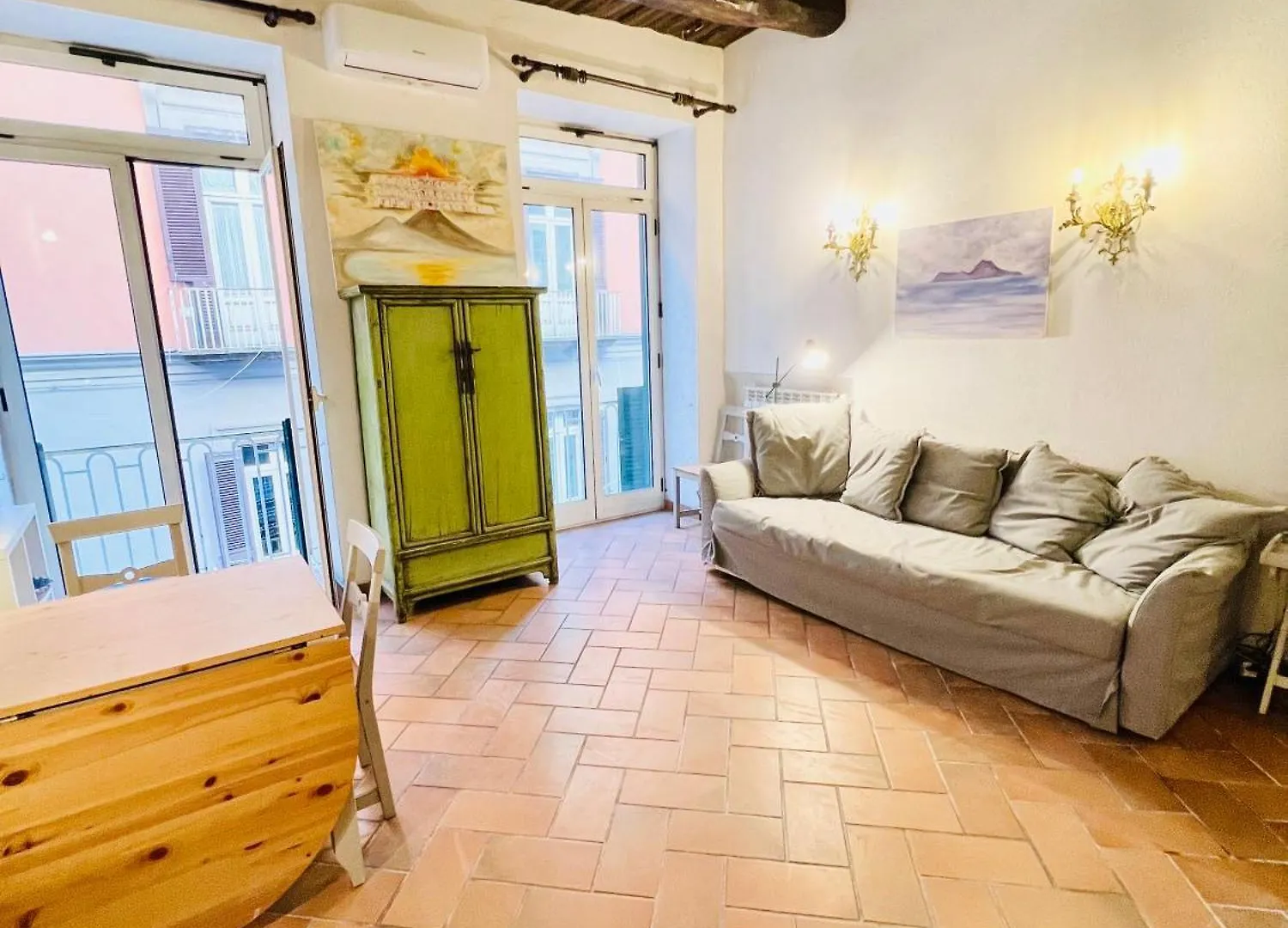 La Casa Di Licia A Due Passi Da Piazza Del Plebiscito Apartment Naples
