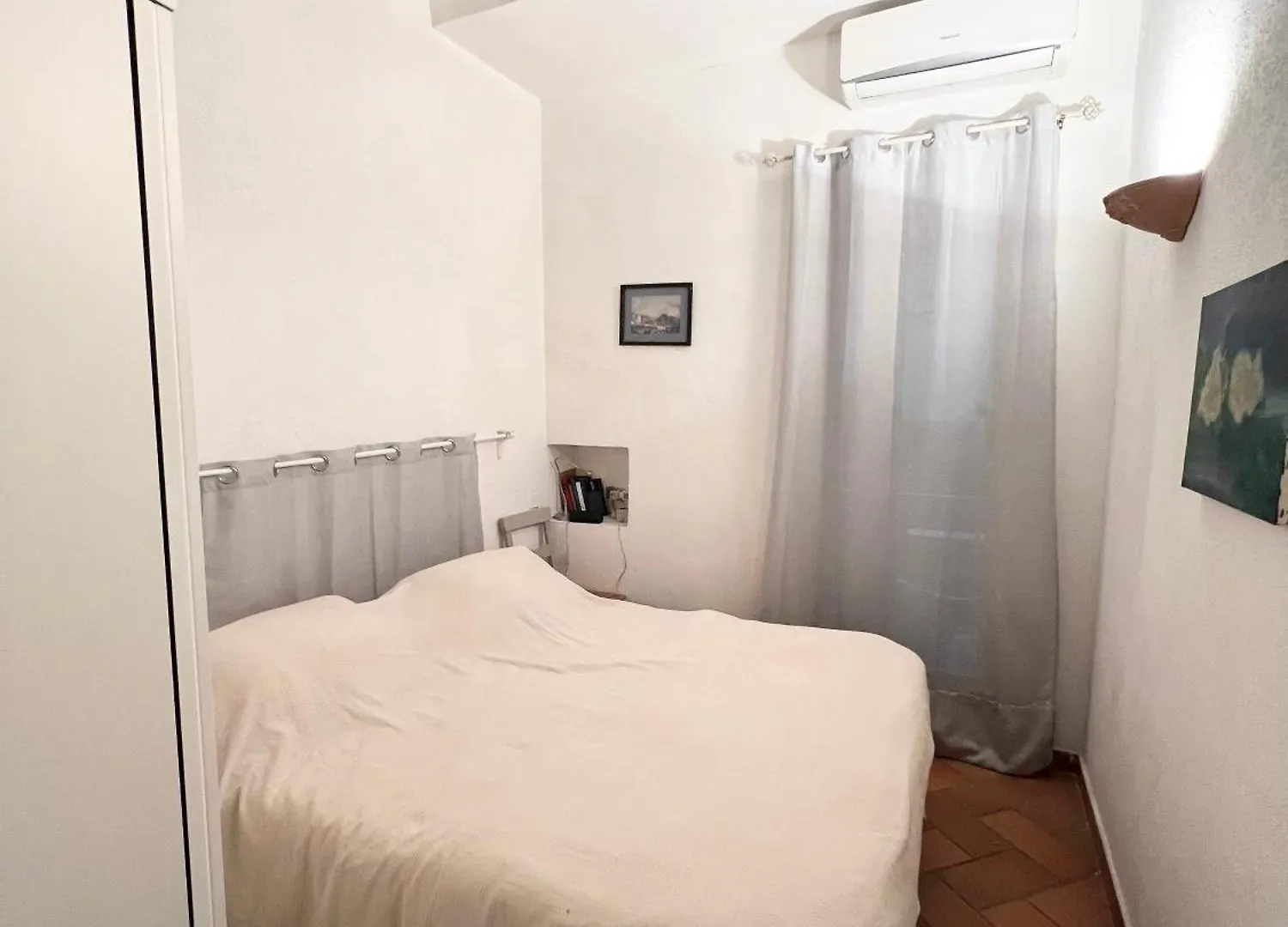 La Casa Di Licia A Due Passi Da Piazza Del Plebiscito Apartment Naples Italy